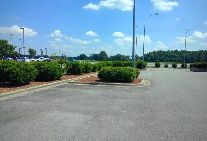 ホテル Americas Best Value Inn Kinston