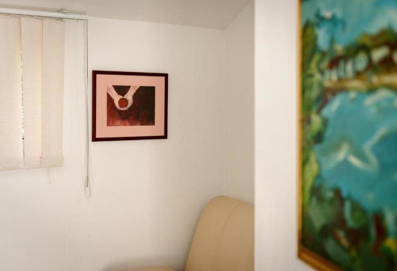 Hotel Apartments Kudelik