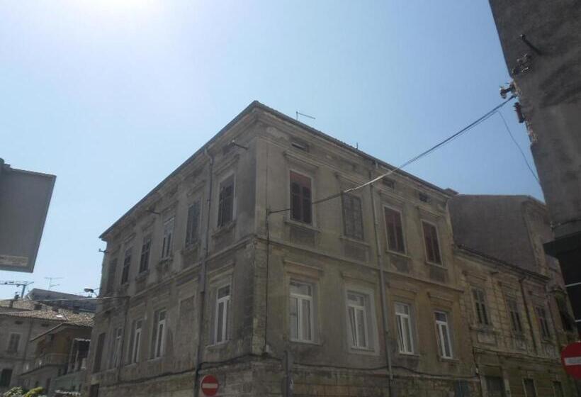 فندق City Center Rooms