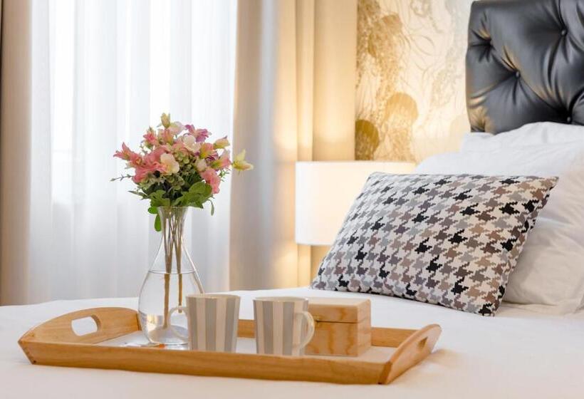 فندق Deluxe Rooms Tramonto