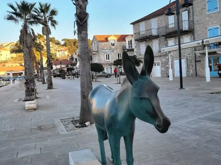 Hotelli Plava Laguna