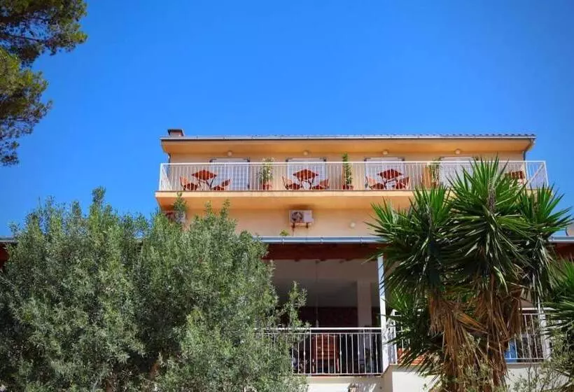 Hotelli Plava Laguna