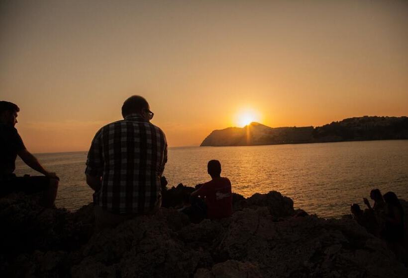 هتل Hostel Angelina Old Town Dubrovnik