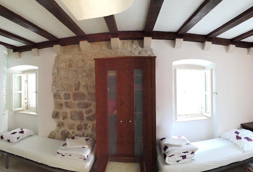 هتل Hostel Angelina Old Town Dubrovnik