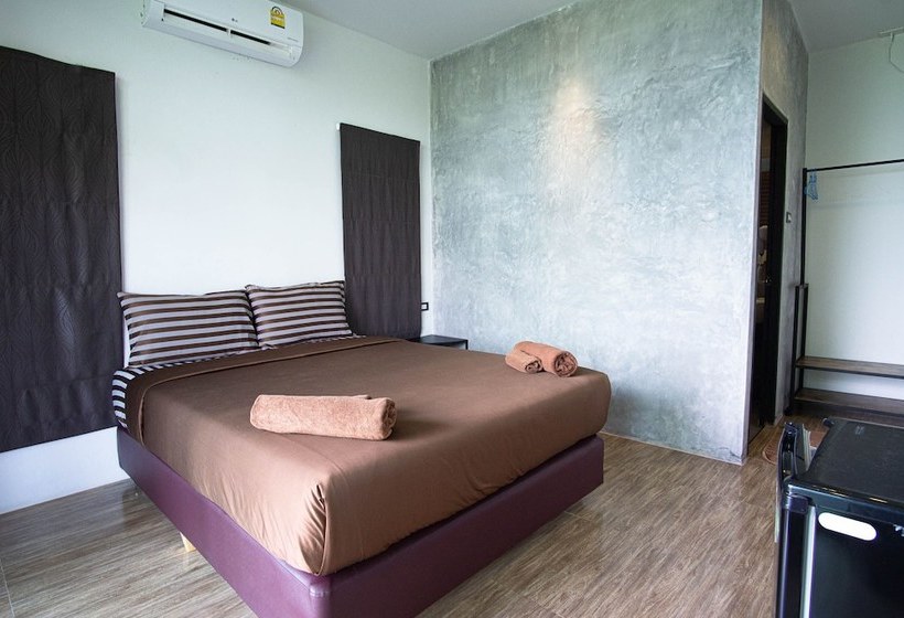 Hotel Makmai Sailom Heights