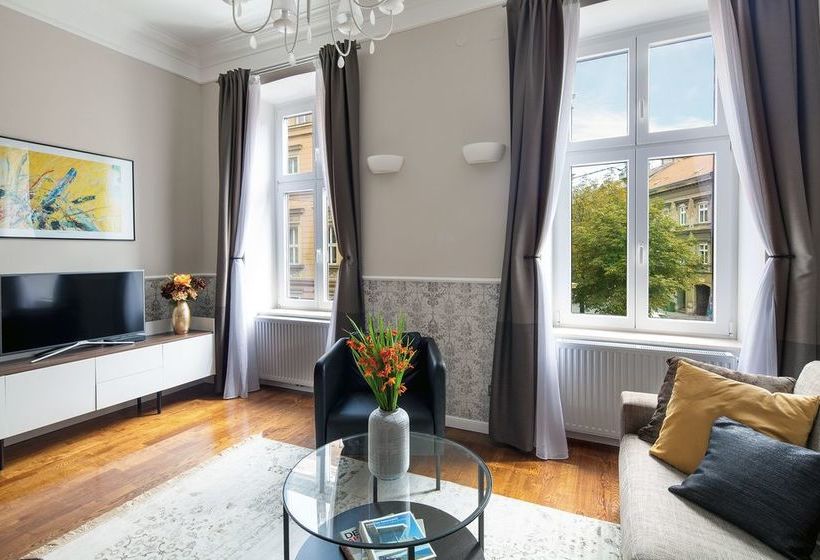 בית מלון כפרי Markiz