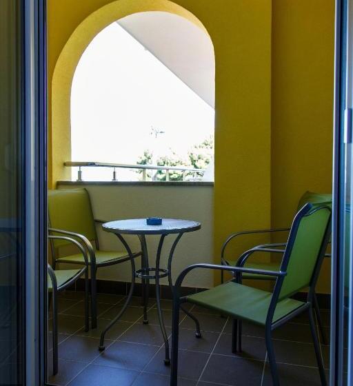 فندق Nemira Sunny Apartments