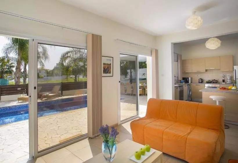 Hotel Protaras Villa Sofia