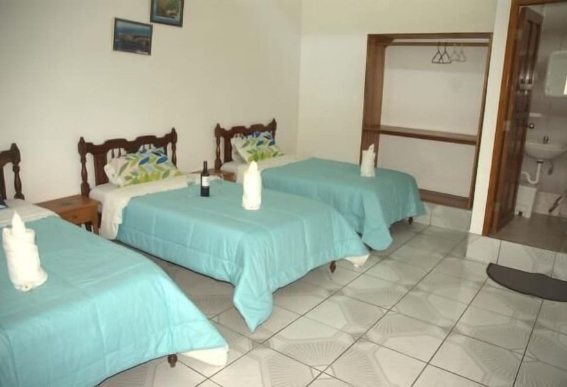 בית מלון כפרי Salinas