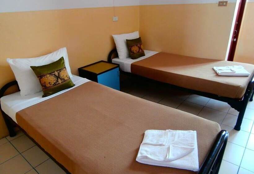 هتل Seabreeze Mansion