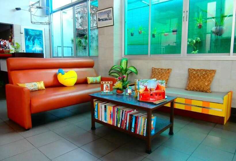 هتل Seabreeze Mansion