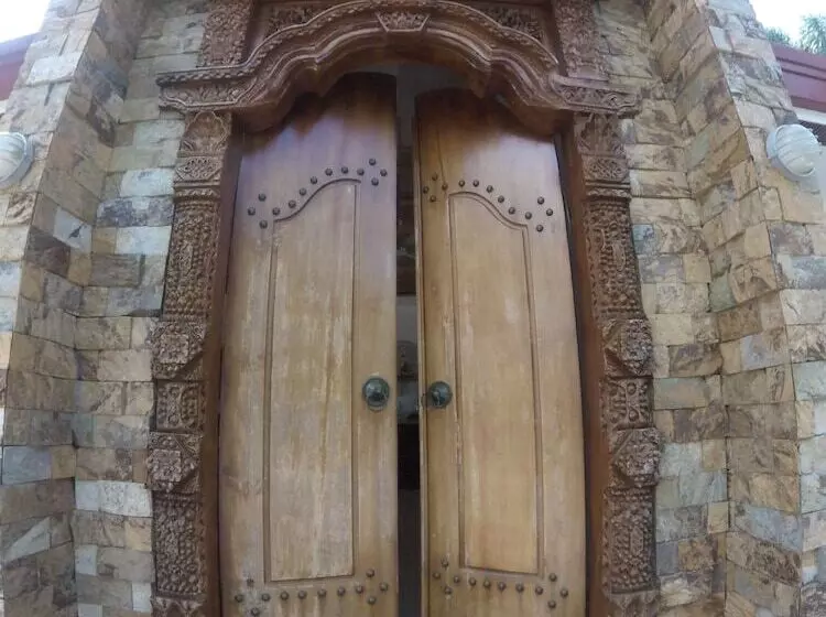 Villas By Eco Hotel Batangas