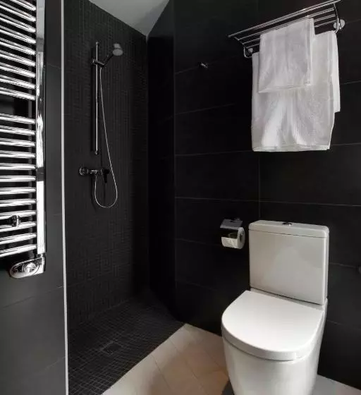 Fisa Rentals Les Corts Apartments