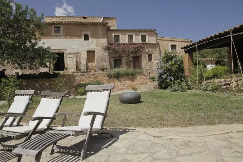 Hotelli Agroturismo Can Torna