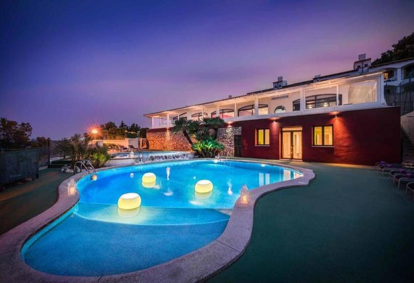 בית מלון כפרי Alcanada Golf Luxe