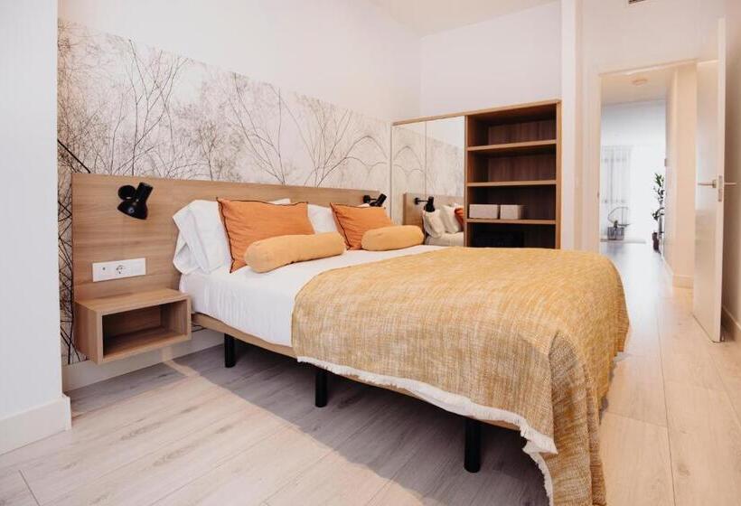 هتل Aspasios Atocha Apartments