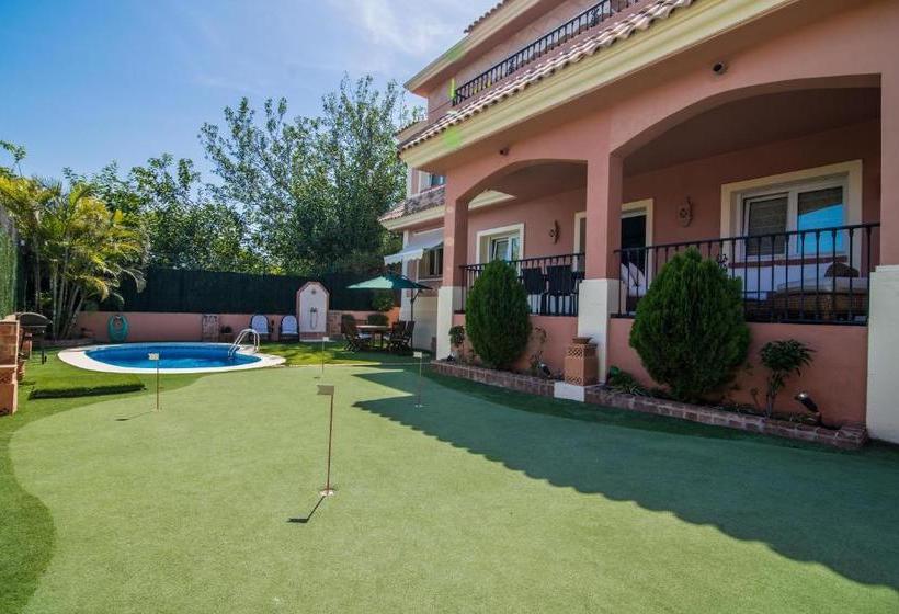 בית מלון כפרי Benalmádena Coast Villa