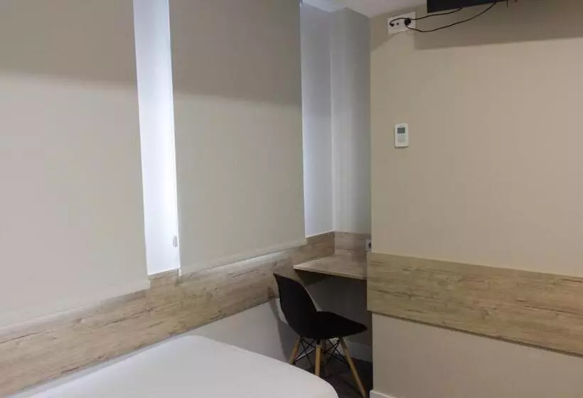 Hotelli Deluxe Hostels & Suites Merida