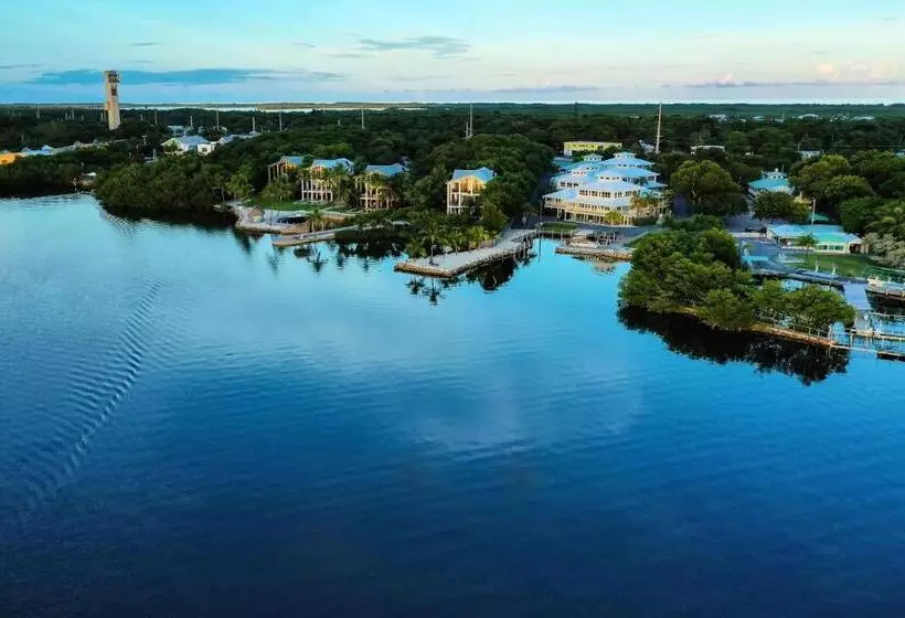 هتل Dolphin Point Villas