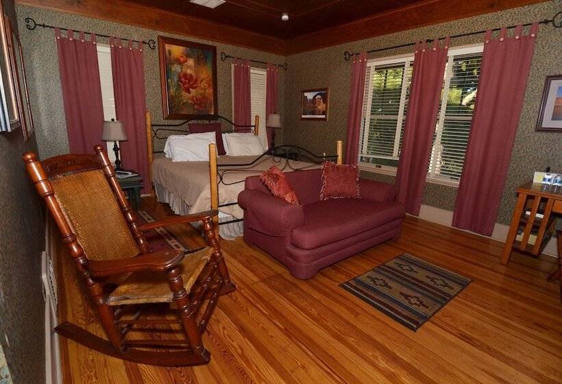 فندق Far View A Bed & Breakfast Estate