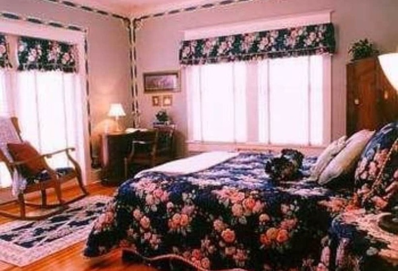 فندق Far View A Bed & Breakfast Estate