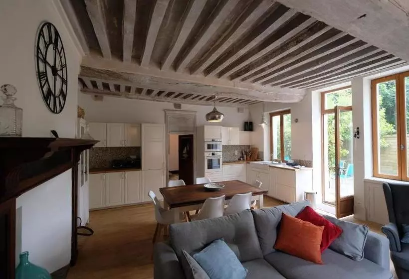 ホテル Maison Hippolyte   Premium   Centre De Beaune