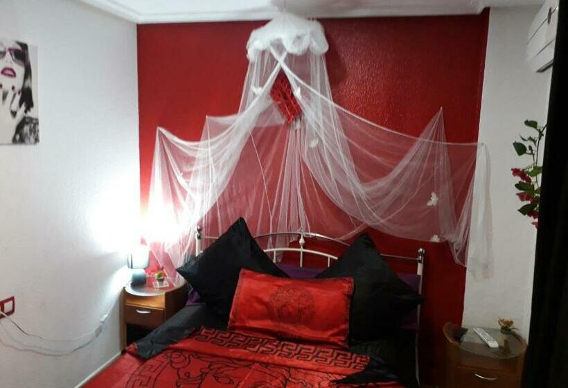 ホテル Hostal Mayor