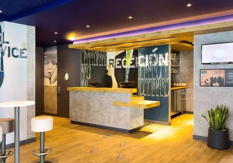 هتل Ibis Budget Zaragoza