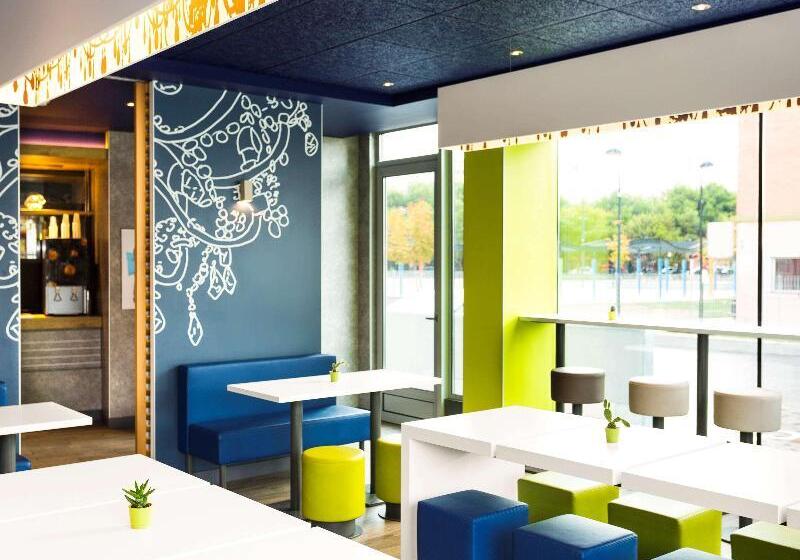Отель Ibis Budget Zaragoza