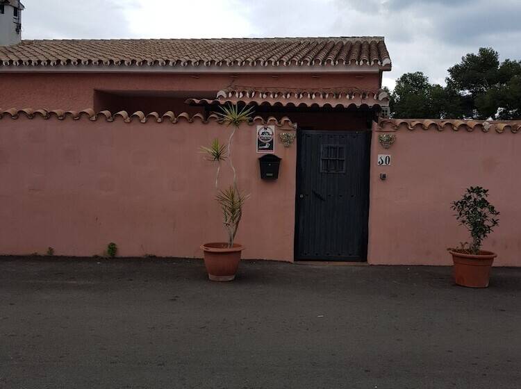 Отель La Casita