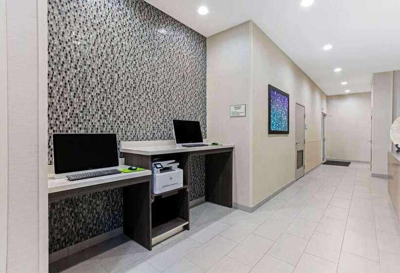 בית מלון כפרי La Quinta By Wyndham Sweetwater East