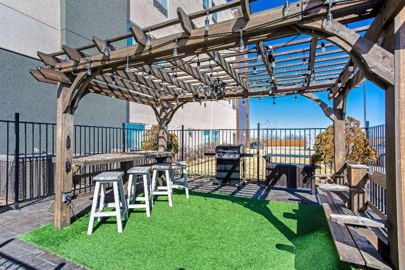 בית מלון כפרי La Quinta By Wyndham Sweetwater East