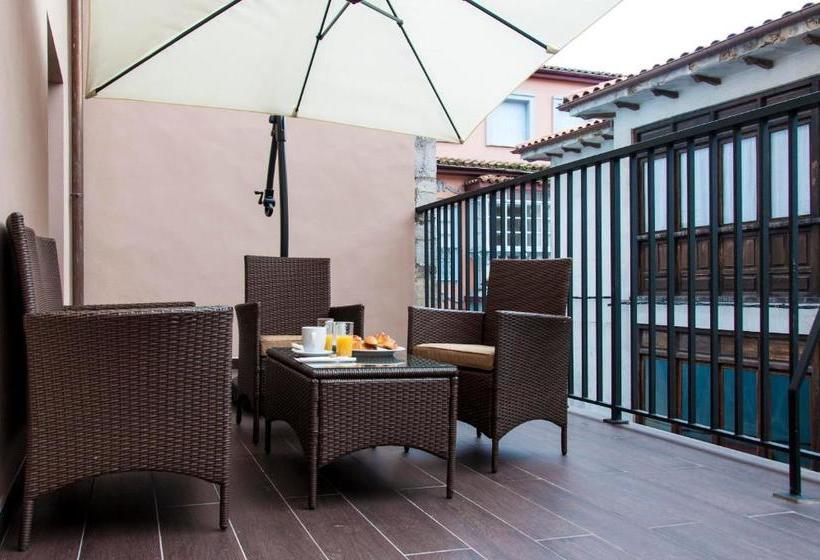 בית מלון כפרי Llanes Apartamentos Turisticos