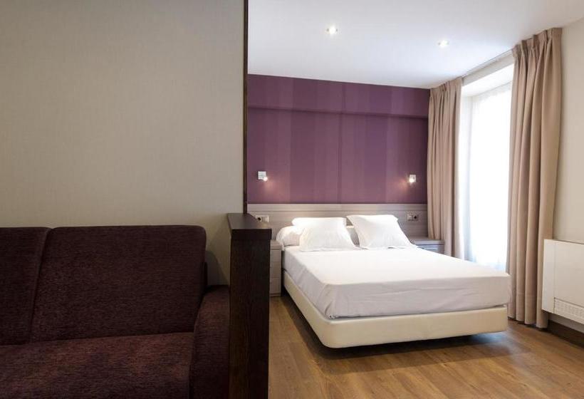 בית מלון כפרי Llanes Apartamentos Turisticos