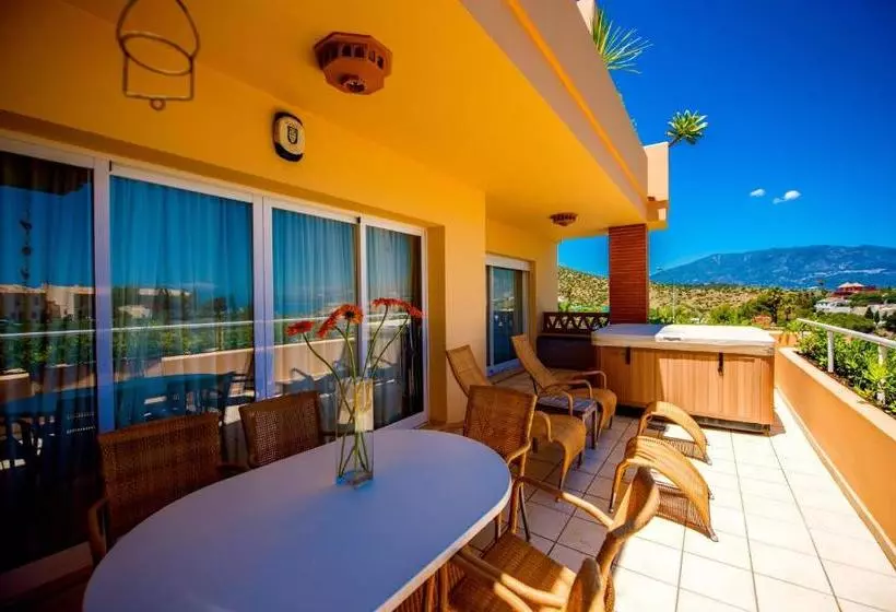 ホテル Malibu Apartments