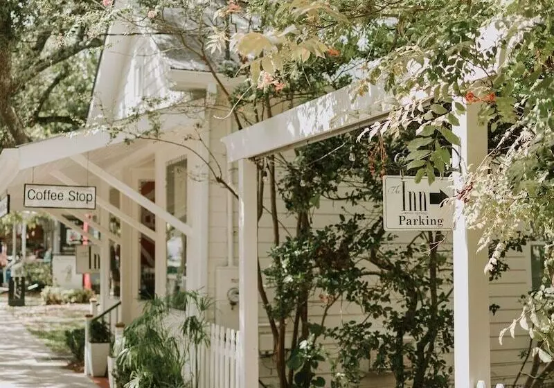 ホテル The Inn At Ocean Springs