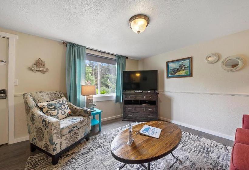 Отель Netarts Surf Inn