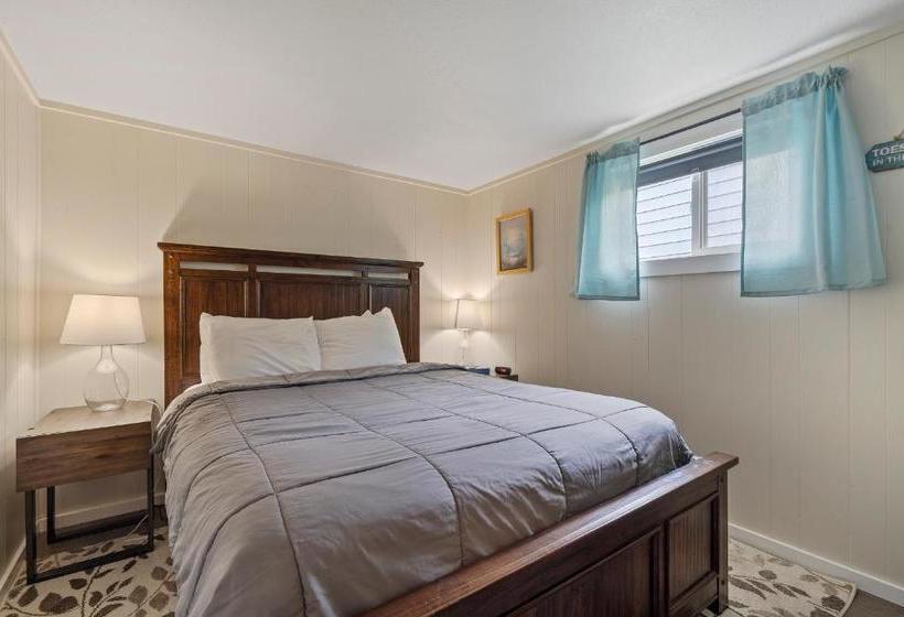 Отель Netarts Surf Inn