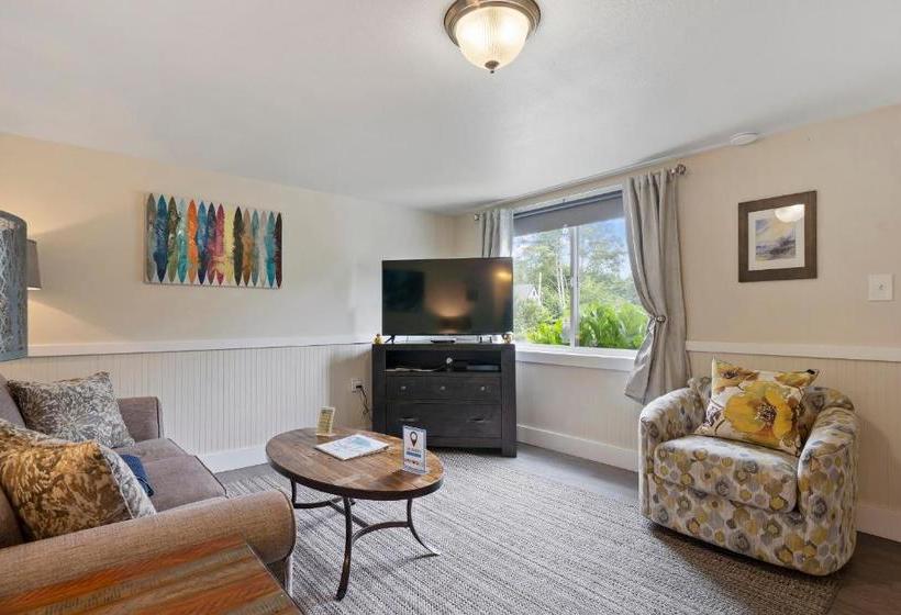 Отель Netarts Surf Inn