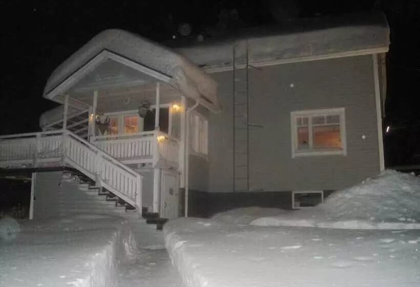 ホテル Villa Virpi