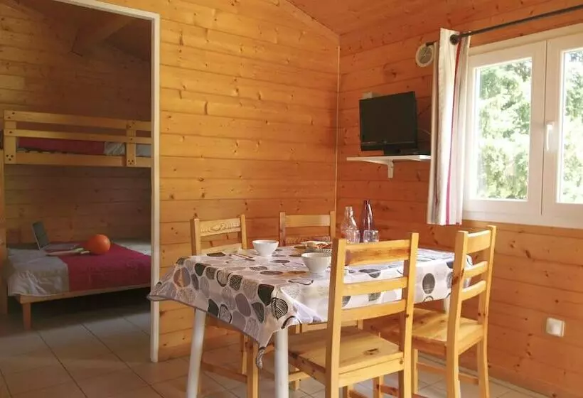 ホテル Vvf Lac D Eguzon, Eguzon Chantôme