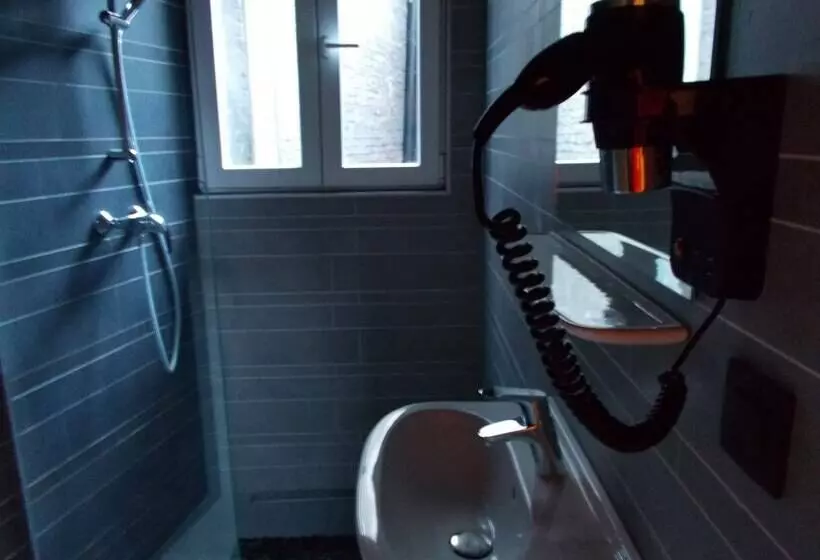 Urban City Centre Hostel