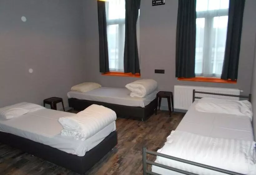 Urban City Centre Hostel