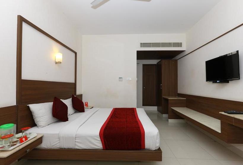 Hotel Akil Residency