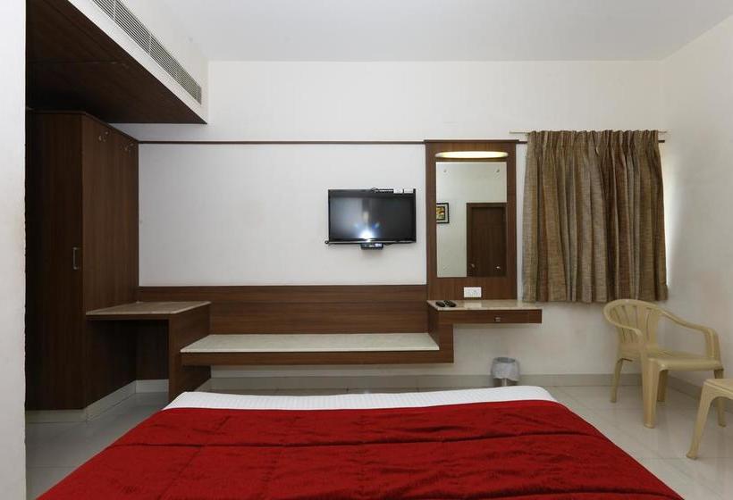 Hotel Akil Residency