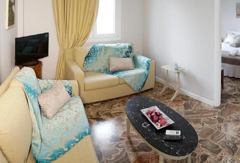 酒店 Heraklion Old Port Apartments