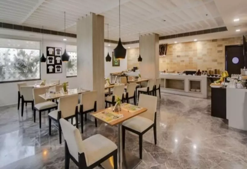 Lemon Tree Hotel, Banjara Hills, Hyderabad