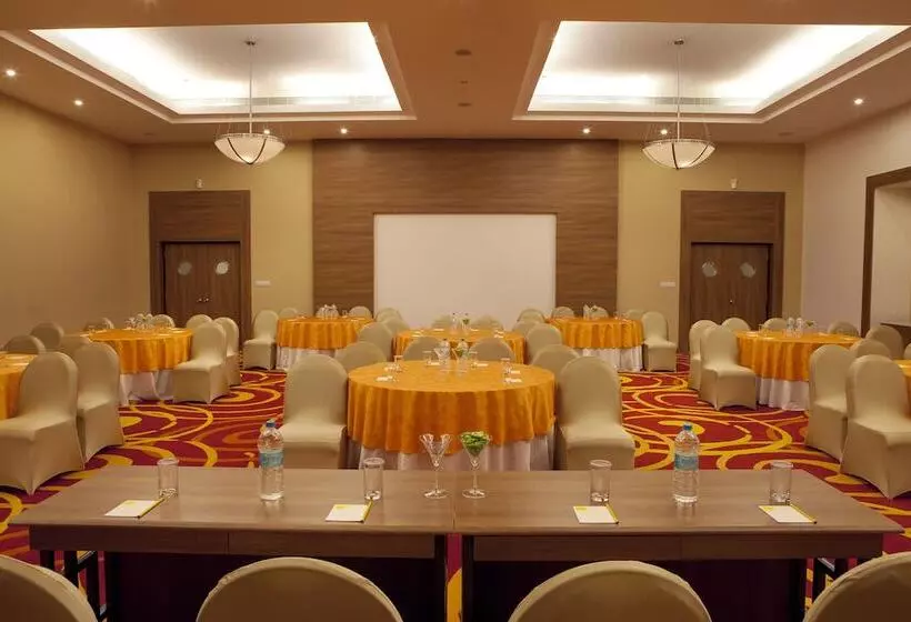 Lemon Tree Hotel, Banjara Hills, Hyderabad