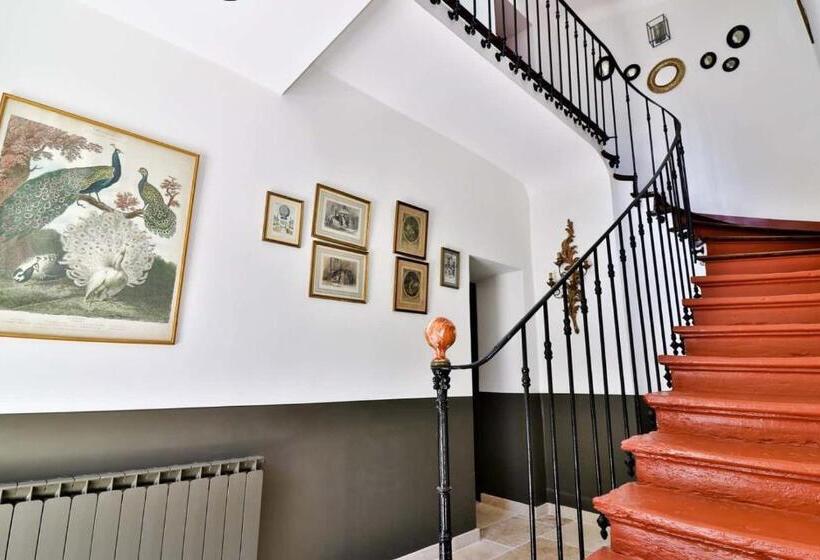 Hotel Mas Château Blanc