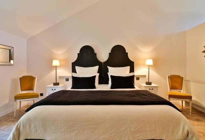 Hotel Mas Château Blanc